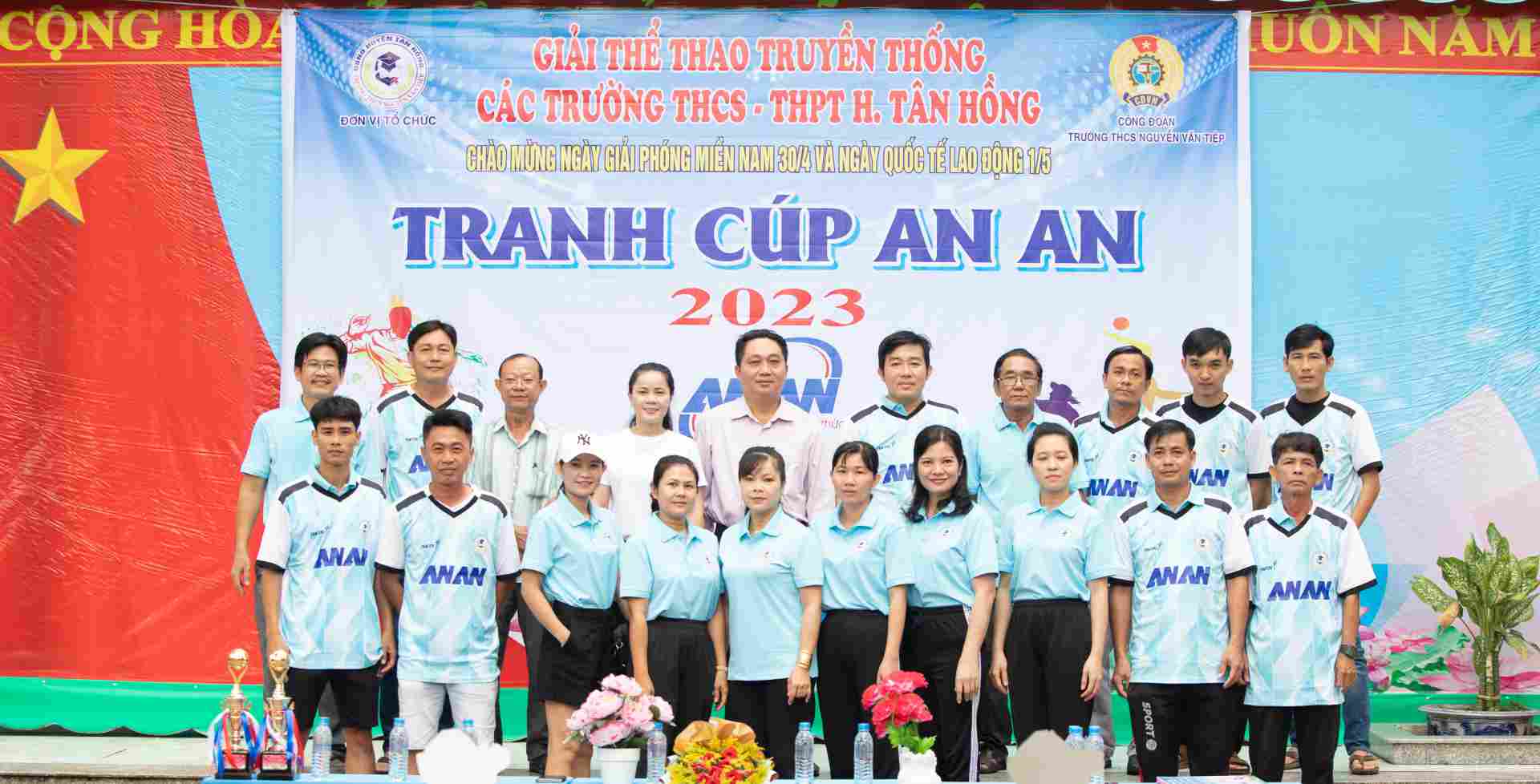 Đơn vị trường THCS Nguyễn Văn Tiệp (đăng cai giải)